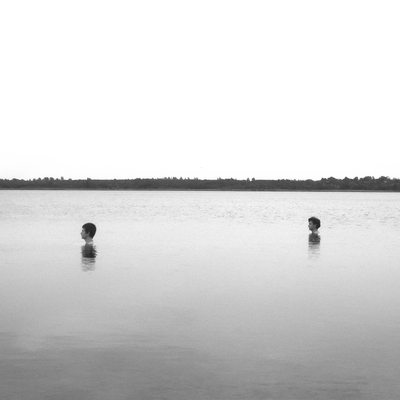 eyeveyes – A Forest Wakes